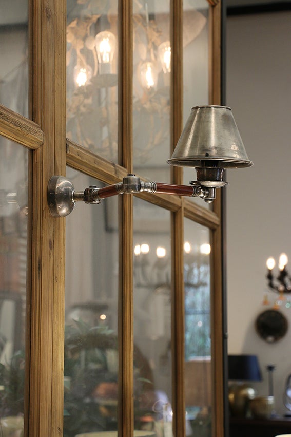 WOOD DETAIL WALL LAMP WITH PEWTER STYLE SHADE