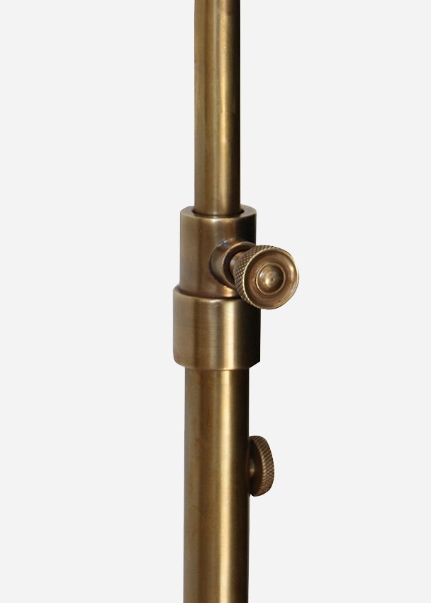 ADJUSTABLE DESK LAMP BASE IN BRASS ANTIQUED FINISH