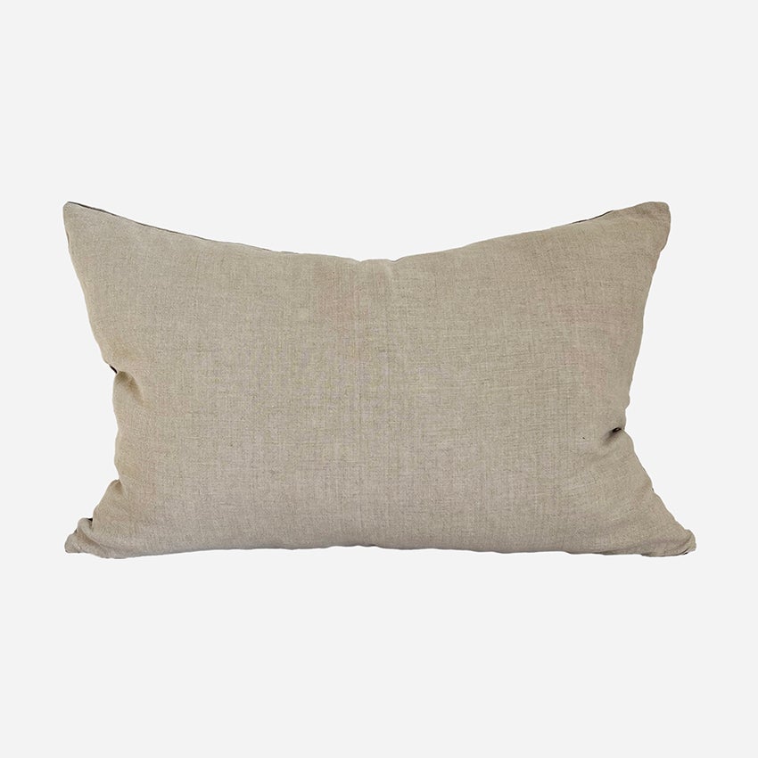 LAKE HAYES LUMBAR LINEN CUSHION COVER 40 X 60