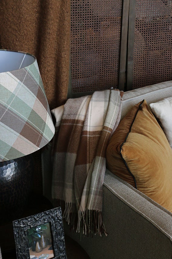 HIGHLAND TARTAN THROW