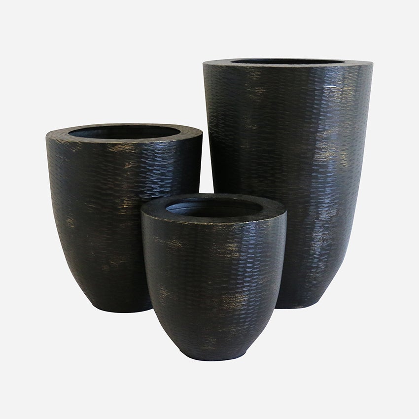 Planter Medium Blackish Bronze Finish
