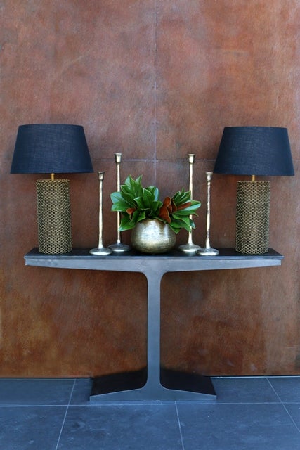 WOVEN METAL LAMP BASE IN BRASS ANTIQUE FINISH