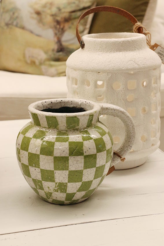 Lime Checker Jug