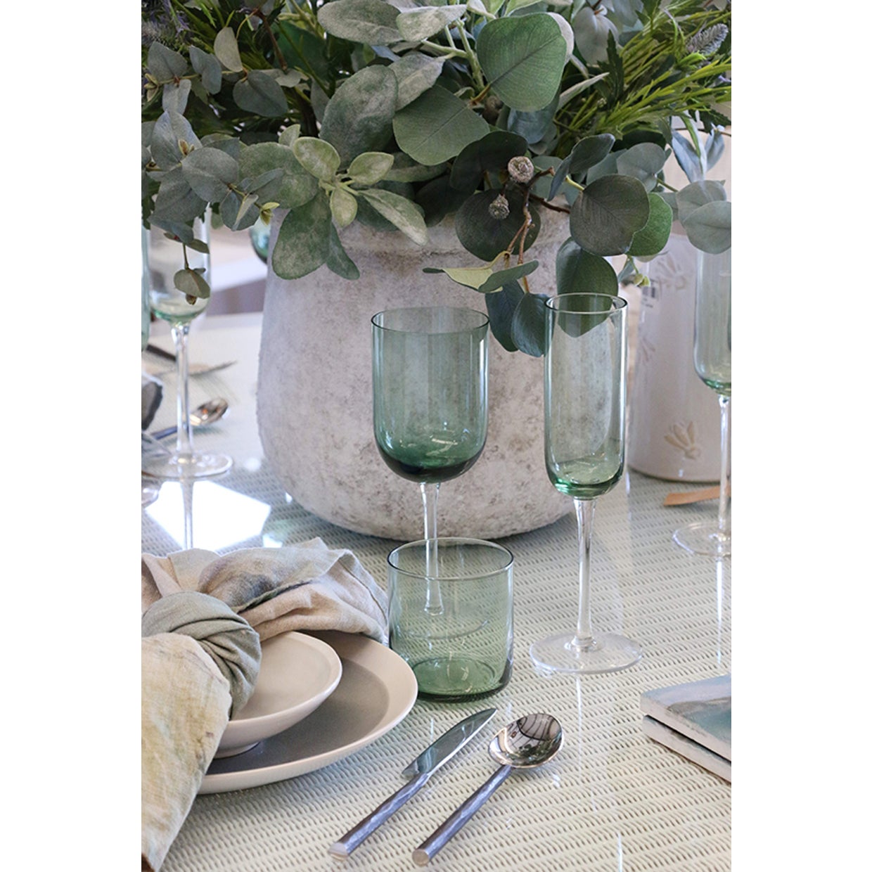 FINO VERDE CHAMPAGNE GLASS