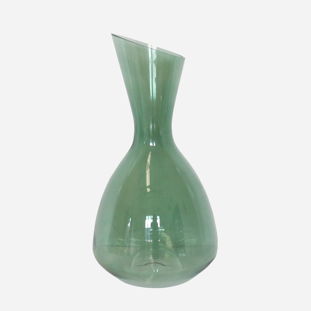 FINO VERDE HANDBLOWN GLASS WINE DECANTER