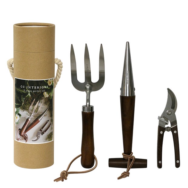 3 PIECE GARDEN TOOL SET STAINLESS STEEL AND WOOD