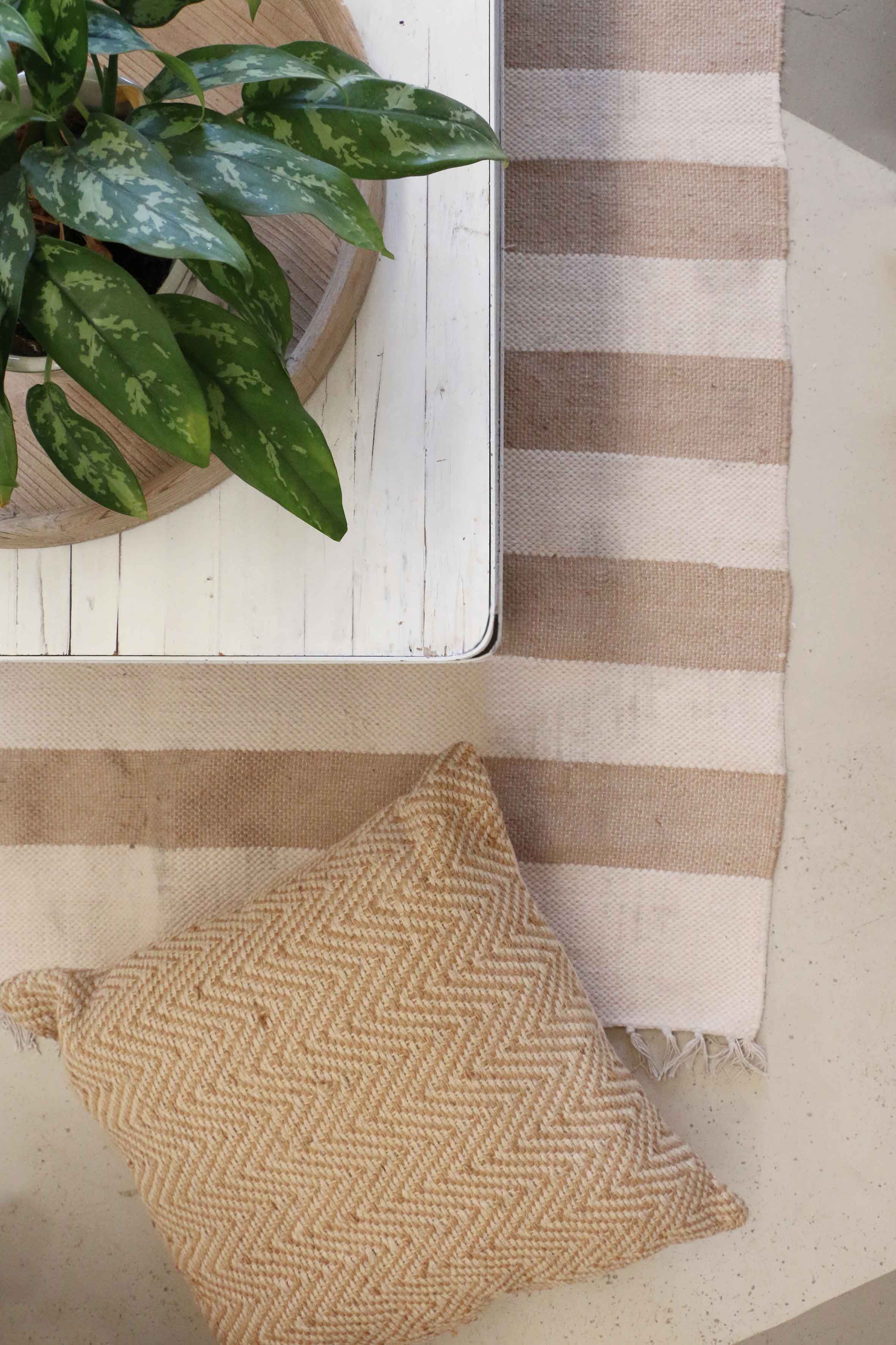 Natural/Cream Striped 90% Cotton 10% Jute Rug