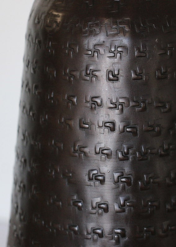 Cyprus Small Urn Lamp Base in Bronze Finish