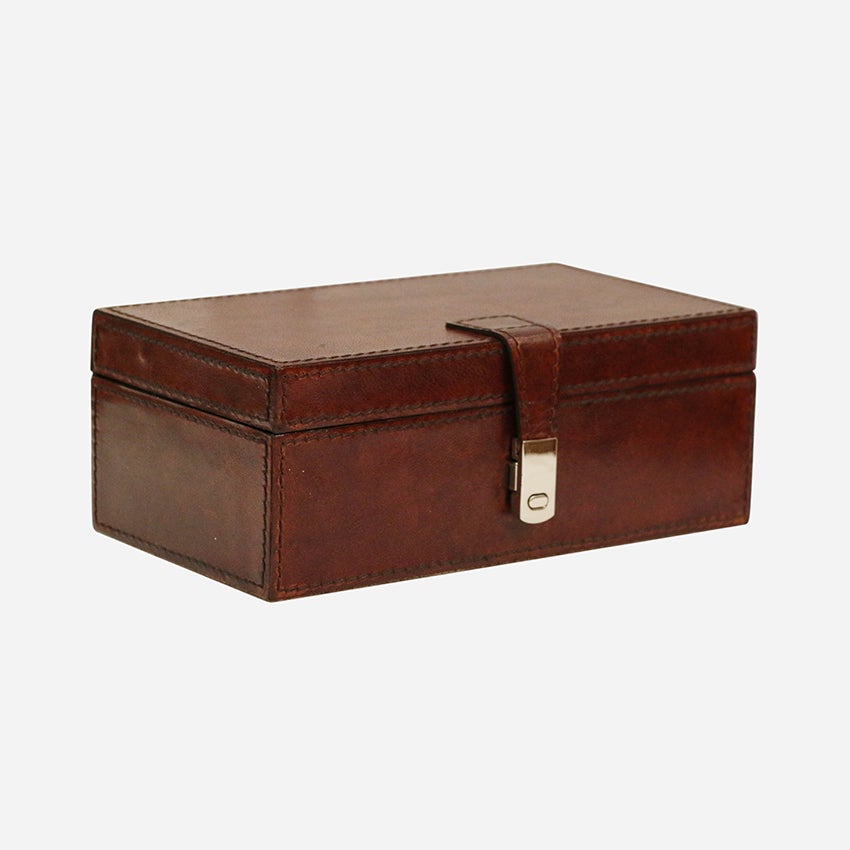 LEATHER BOX IN TAN WITH MAGNETIC CLASP