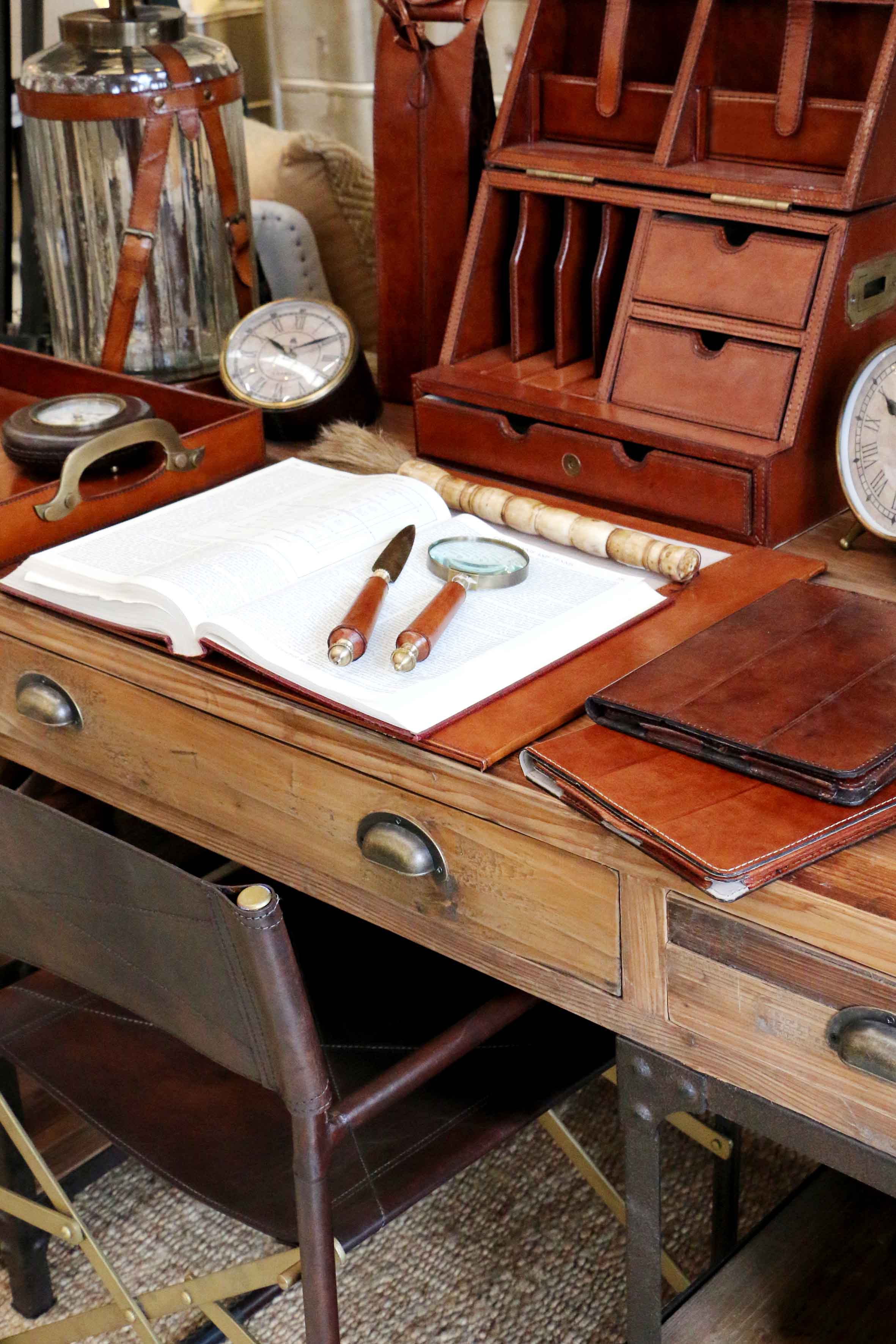 LEATHER IPAD CASE TAN