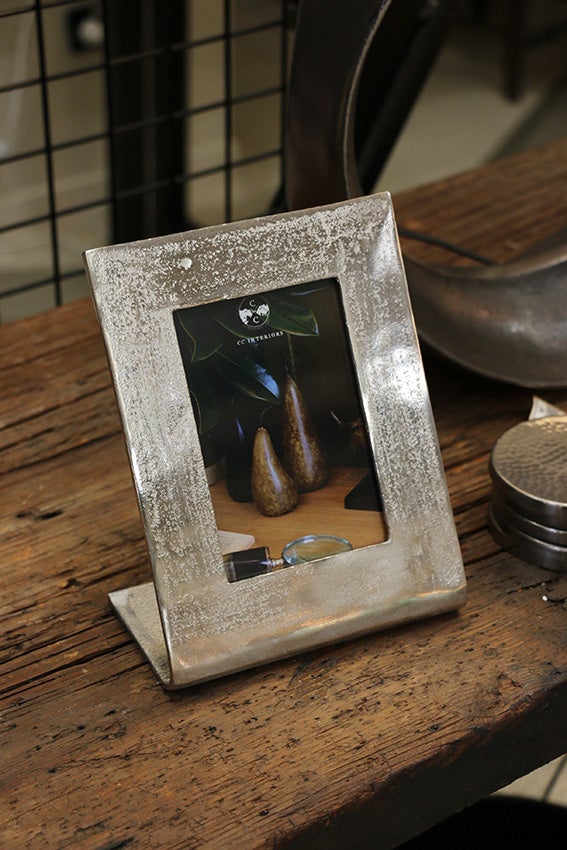 Casablanca Photo Frame in Raw Nickel Finish