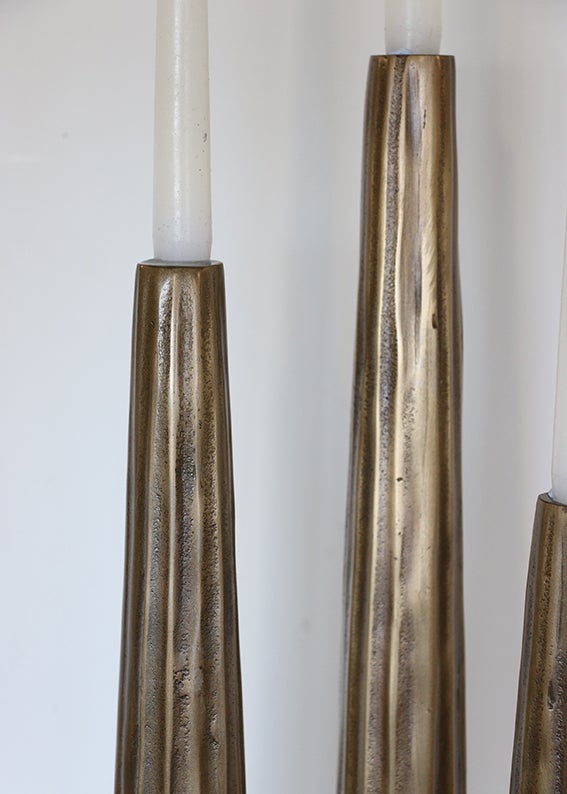 Sculpted Ribbed Candlesticks Set of 3 in Antique Brass