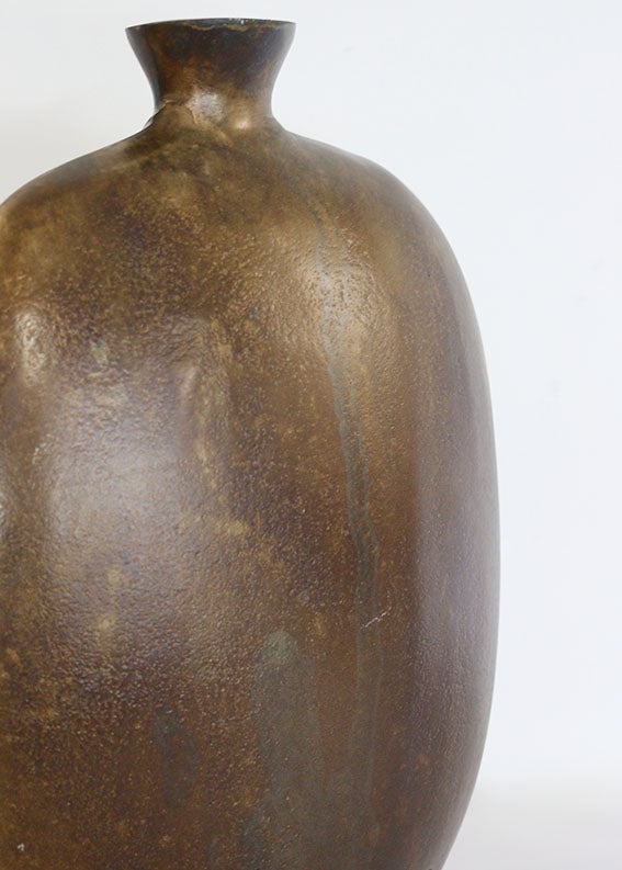 Casablanca Med Urn Vase in Reactive Brass Finish