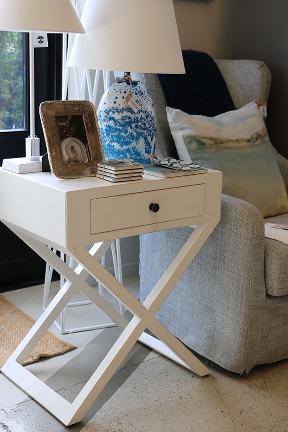 ITALIA RIVIERA WHITE BEDSIDE TABLE WITH CROSS LEGS