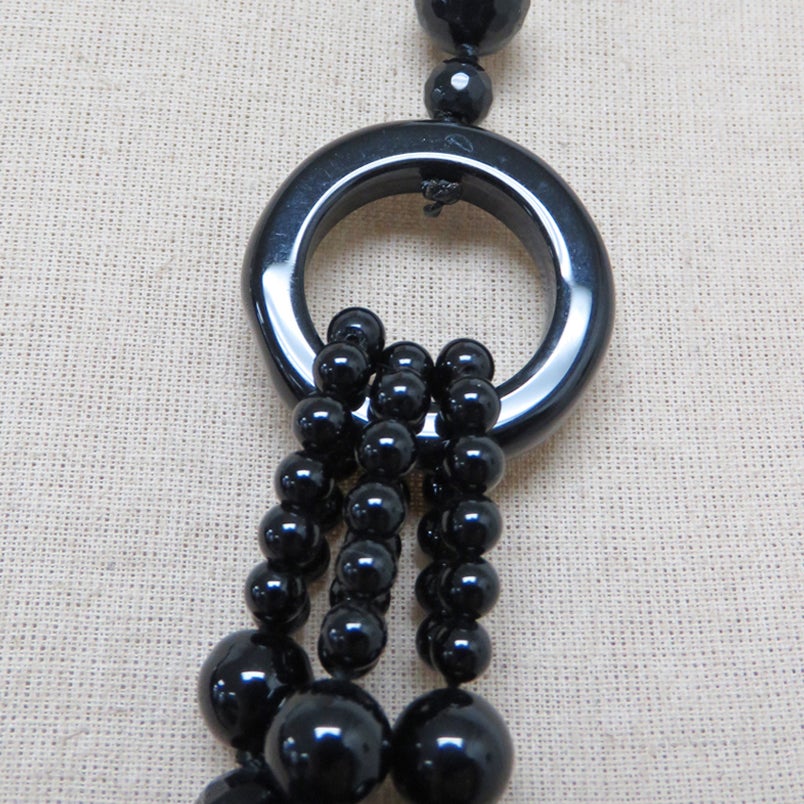 BLACK FACETED CRYSTAL BEADS WITH BLACK AGATE NECKLACE