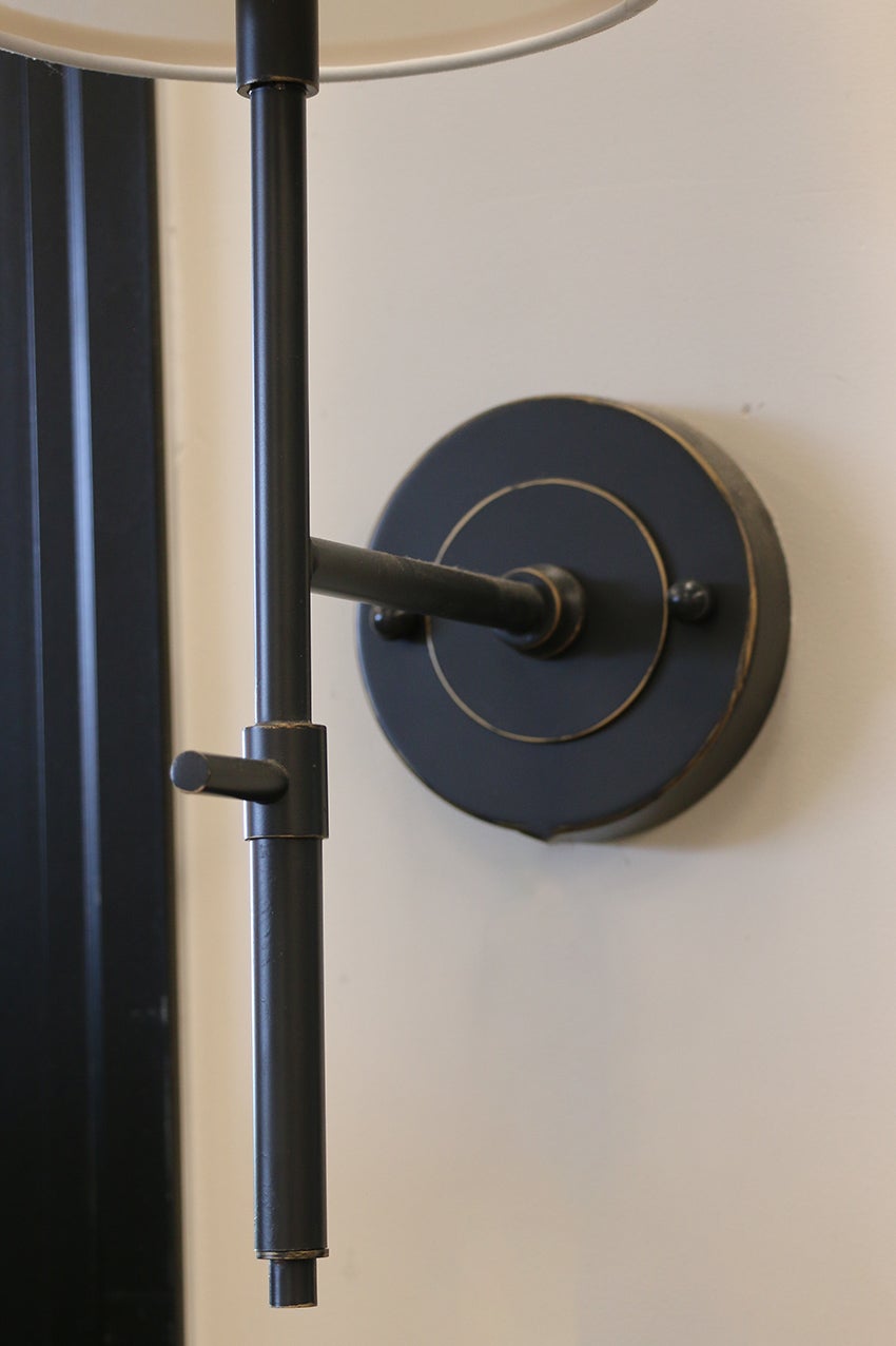 NEW YORK WALL SCONCE