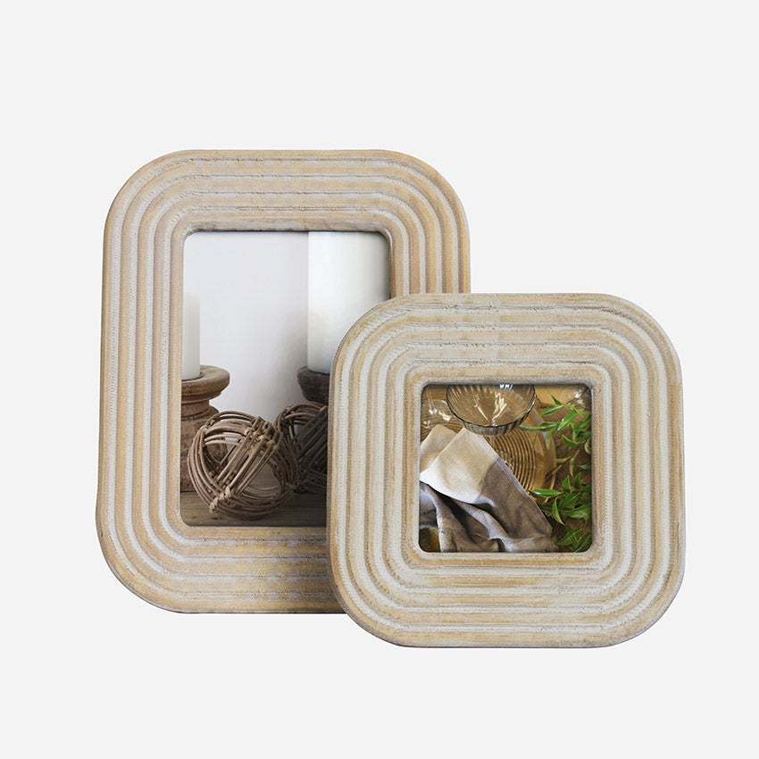 Wooden Photo Frame with Ridged Detail 5x7