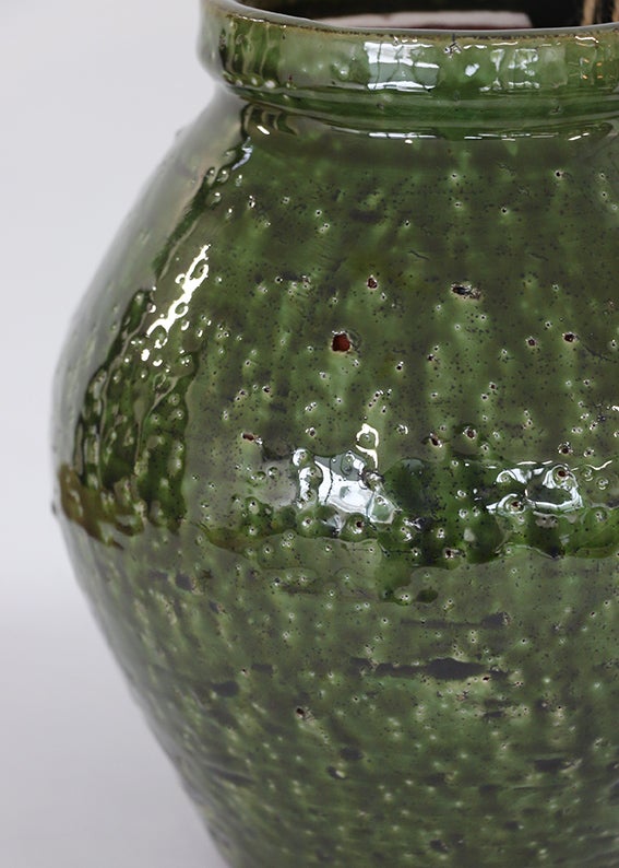 Lucca Urn Medium in Green