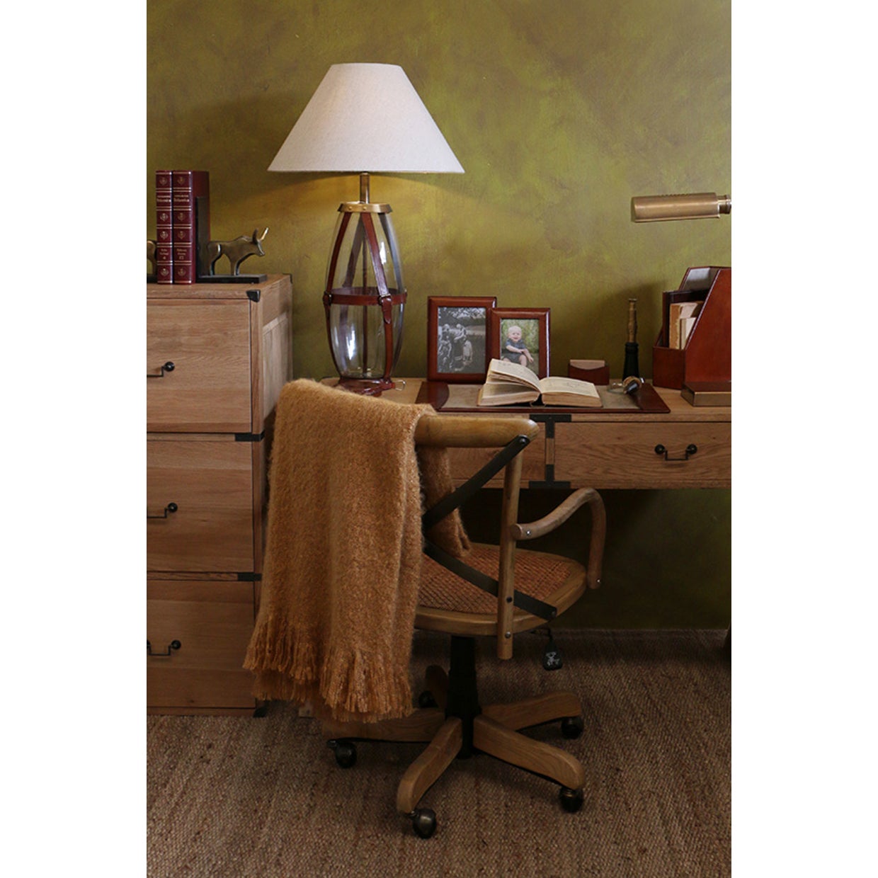 Vienna Elm Adjustable Office Chair